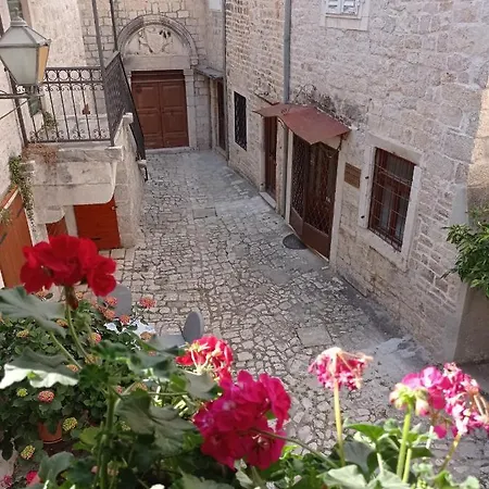 Studio Makala Apartment